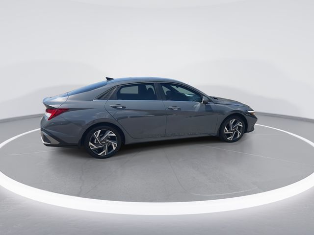 Used 2025 Gray Hyundai Limited image 9