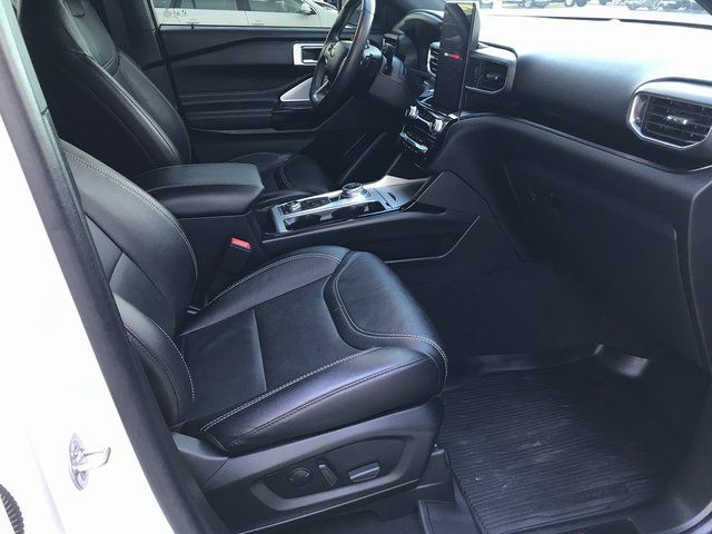 Used 2023 White Ford ST image 15