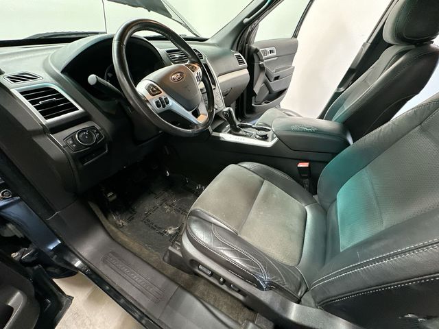 2015 Ford Explorer XLT Black at Luther Ford