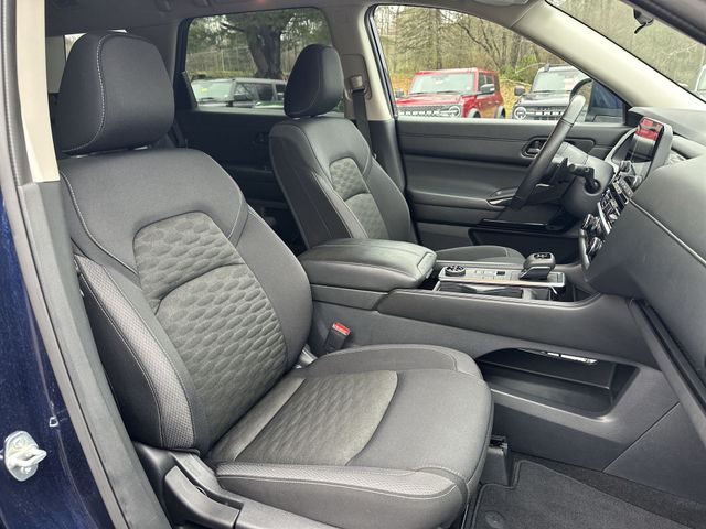 Used 2024 Blue Nissan SV image 27