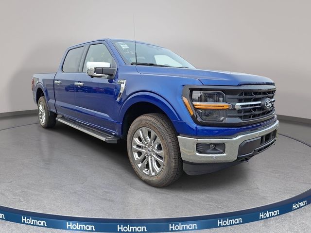 New 2026 Blue Ford XLT image 2