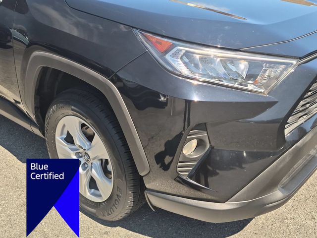 Used 2020 Black Toyota XLE image 9