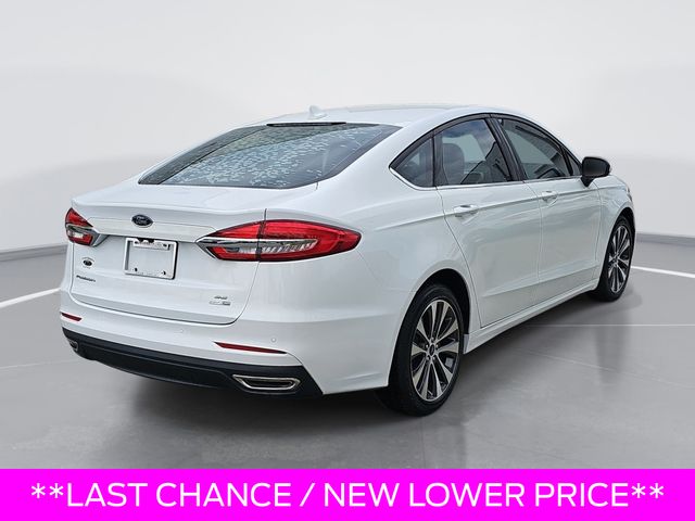 Used 2020 White Ford SE image 3
