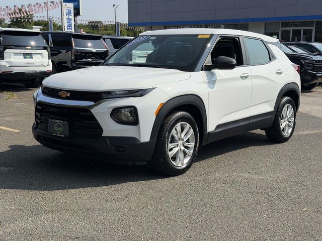 Summit White 2021 Chevrolet Trailblazer SUV / Crossover Front-Wheel Drive Continuously Variable Transmission