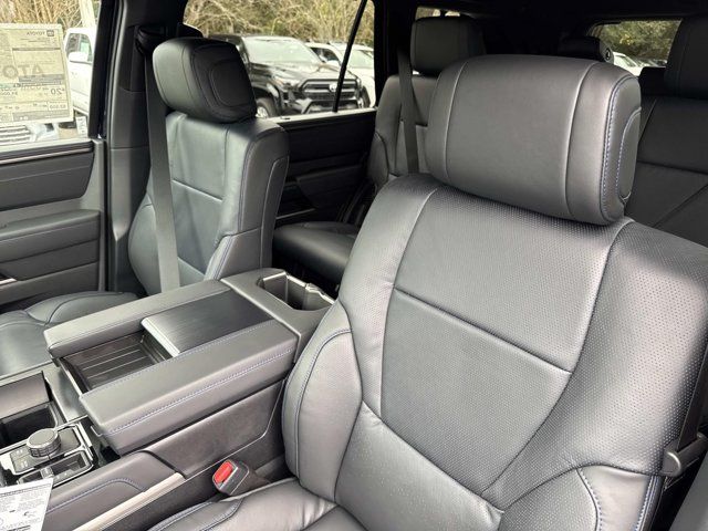 2026 Toyota Sequoia Platinum - Photo 11