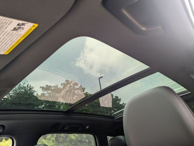 new 2025 Audi Q7 car, priced at $71,293