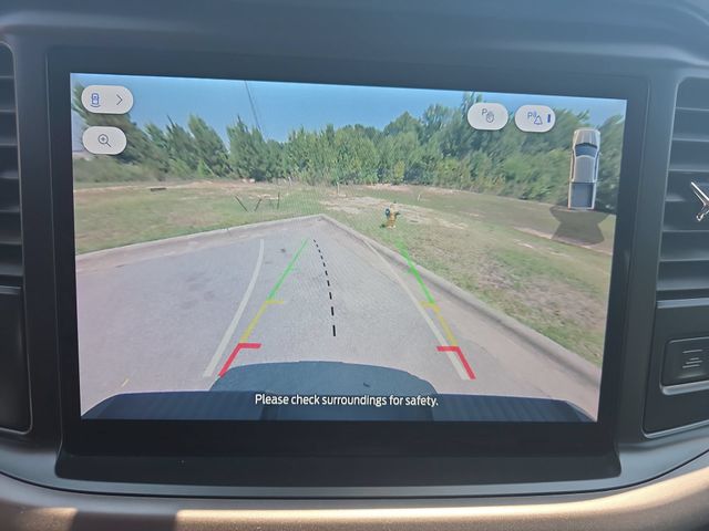 Used 2025 Agate Black Metallic Ford XLT image 22