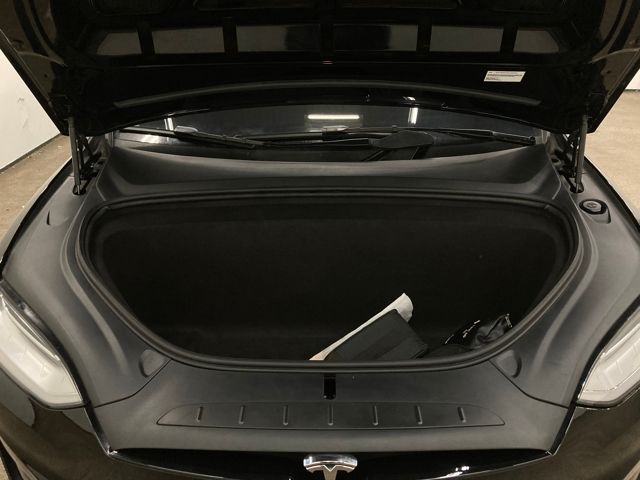 2023 Tesla Model X Standard Range