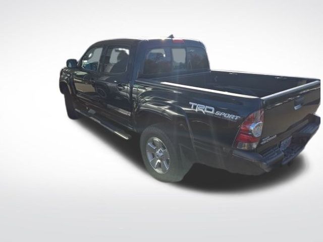 2015 Toyota Tacoma Base 4