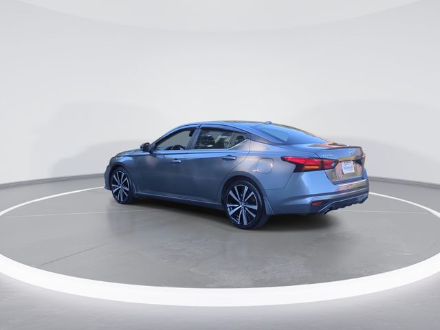 Used 2021 Gray Nissan 2.5 SR image 6