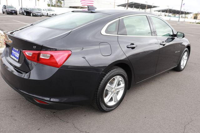 2023 Chevrolet Malibu LT photo