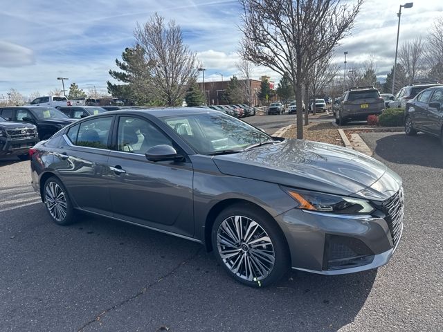 2025 Nissan Altima 2.5 SL