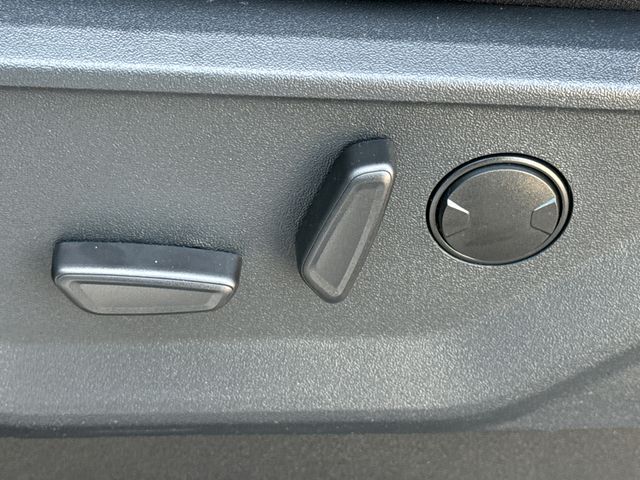 New 2026 White Ford XLT image 21