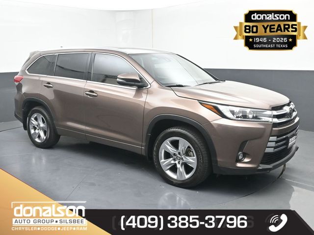 used 2019 Toyota Highlander car, priced at $24,292
