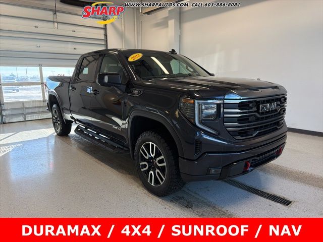 2022 GMC Sierra 1500 AT4 Crew Cab 4WD