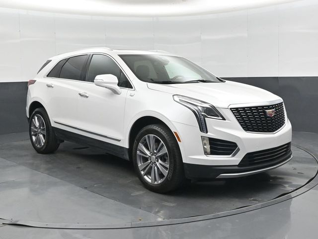Crystal White 2024 Cadillac XT5 Premium Luxury FWD SUV / Crossover Front-Wheel Drive 9-Speed Automatic