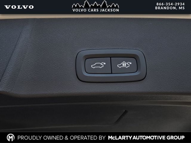 Used 2026 Volvo XC40 SUV