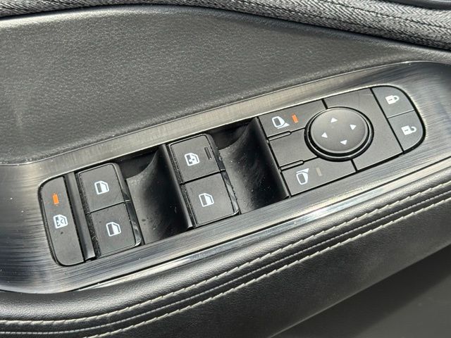 Used 2023 Nissan Rogue SUV
