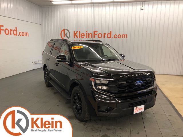 2025 Ford Expedition Active 4WD