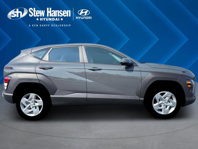 New 2026 Gray Hyundai SE image 9