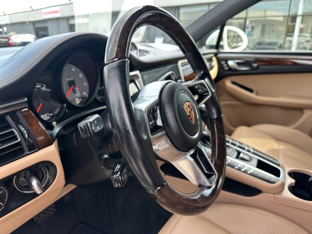 Used 2019  Porsche S image 21
