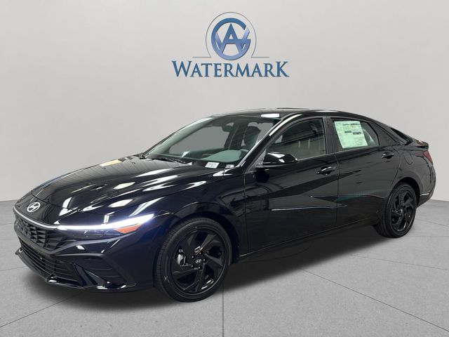 Abyss Black 2026 Hyundai Elantra Sedan Front-Wheel Drive Continuously Variable Transmission