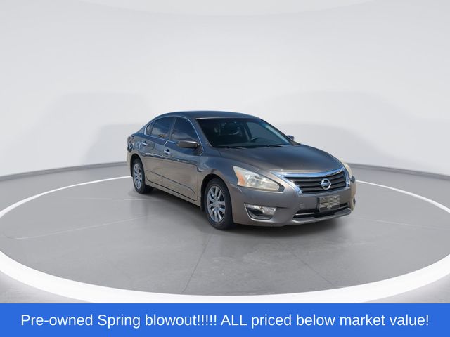Used 2015 Gray Nissan 2.5 S image 2