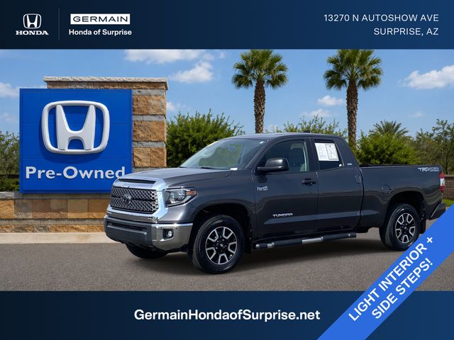 2020 Toyota Tundra Gris (Magnetic Gray Metallic) Camioneta Todo terreno 6 velocidades Automática