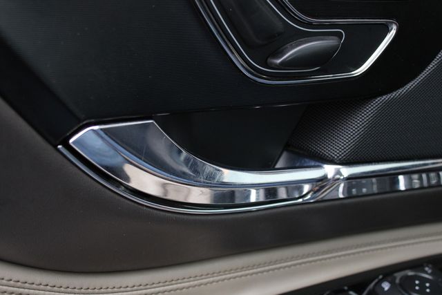 Used 2020 Black Lincoln Reserve image 6