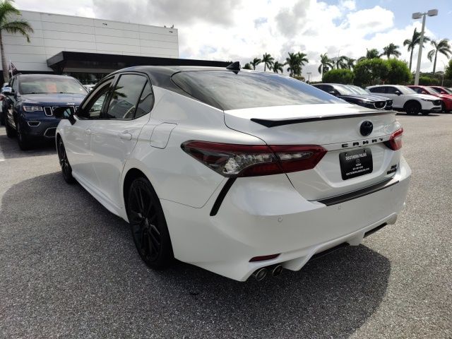 2023 Toyota Camry Hybrid XSE 13