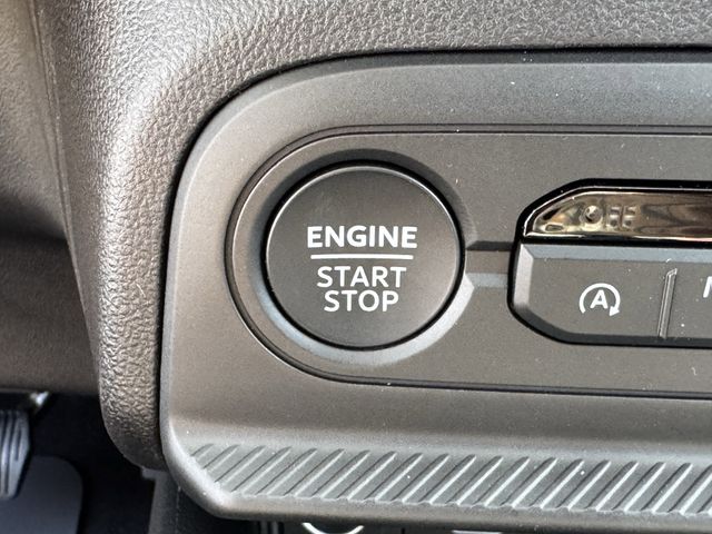 New 2026 Black Ford Outer Banks image 20