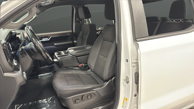 Used 2023 Summit White Chevrolet LT image 9