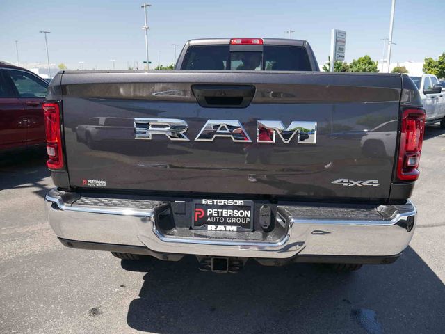 3500 Crew Cab Tradesman