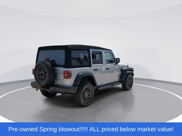 Used 2024 Silver Zynith Clearcoat Jeep Sport S image 8