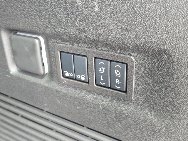 2024 GMC Yukon XL Denali:45613A1