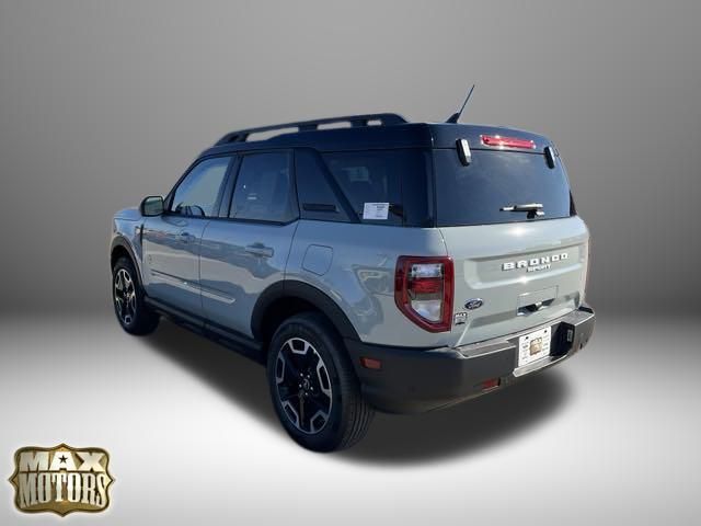 2024 Ford Bronco Sport Outer Banks 8