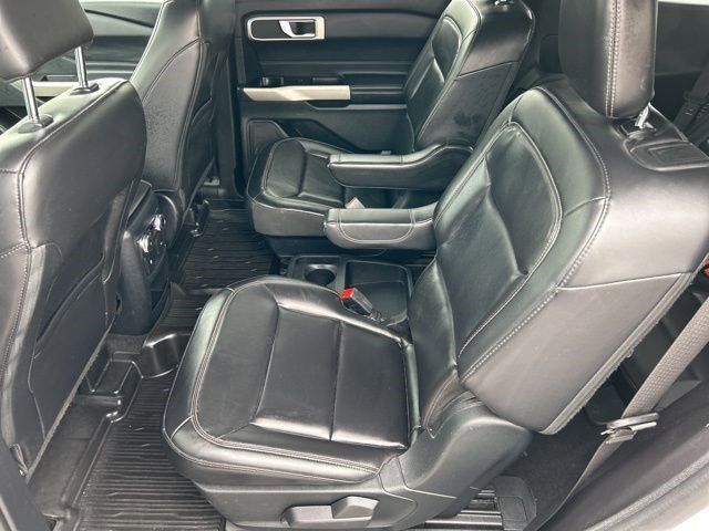 2021 Ford Explorer XLT photo