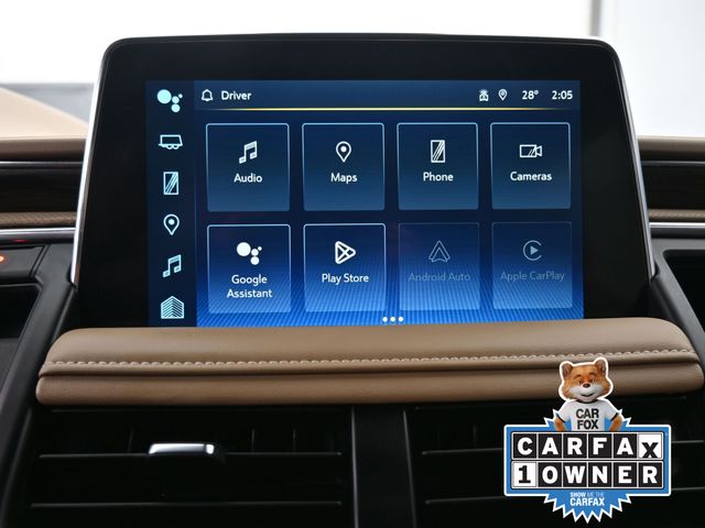 2024 Chevrolet Suburban Premier photo