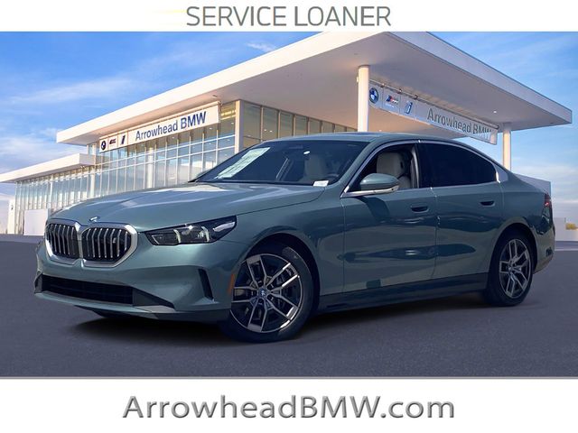 Cape York Green Metallic 2025 BMW i5 eDrive40 FWD Sedan Rear-Wheel Drive Automatic