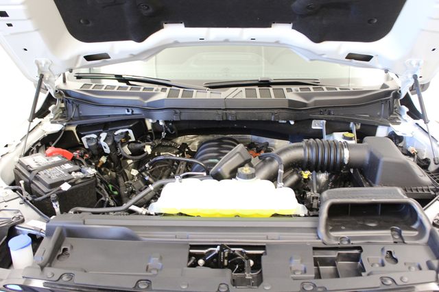 New 2026 White Ford XLT image 27