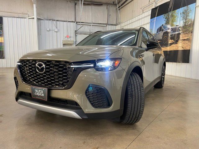 2025 Mazda CX-70 PHEV - Image 3
