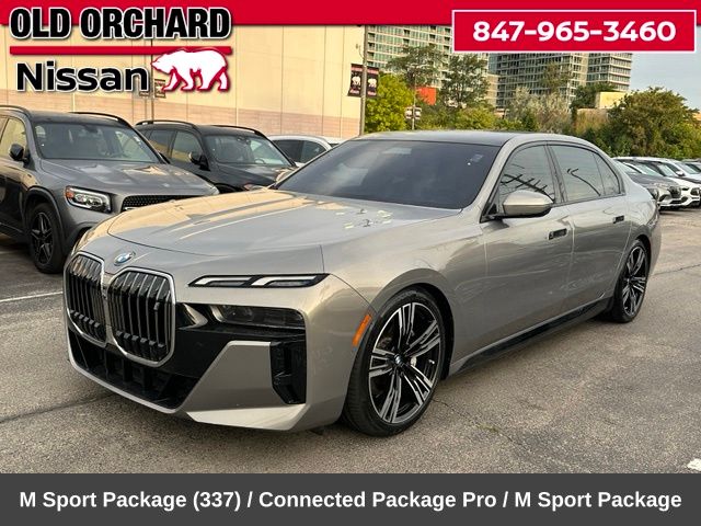  2023 BMW i7 xDrive60 AWD   