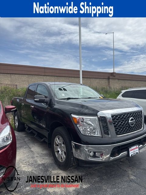 Silver Metallic 2018 Nissan Titan S Crew Cab 4WD Pickup Truck Four-Wheel Drive 7-Speed Automatic