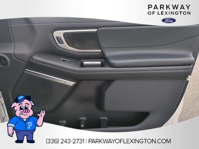 New 2026 White Ford Platinum image 34