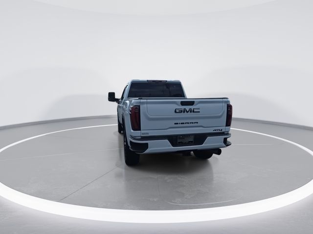 Used 2024 White GMC AT4 image 7