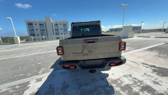 2020 Jeep Gladiator - $35,788