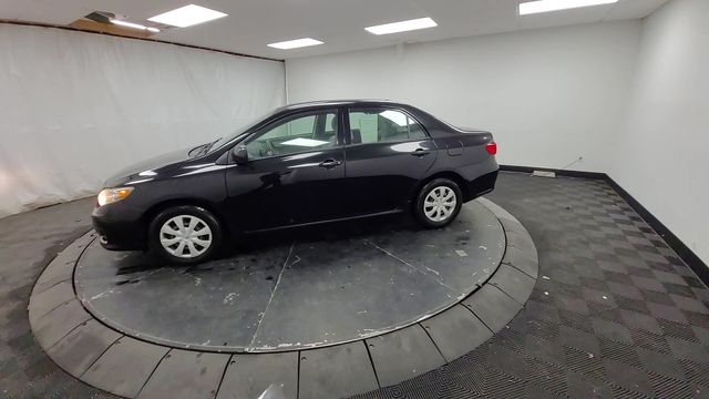 2010 – Toyota – Corolla