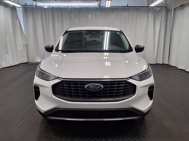 2023 Ford Escape - Image 6