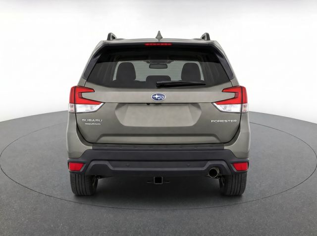 Used 2021 Green Subaru Premium image 6