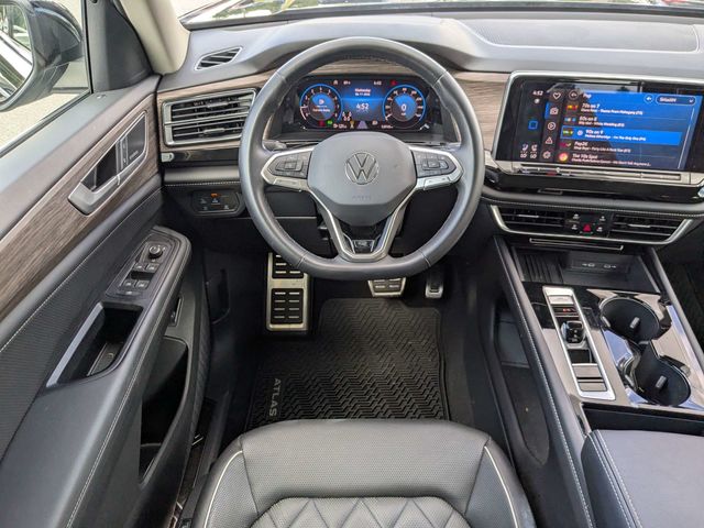 Used 2025 Volkswagen Atlas SUV
